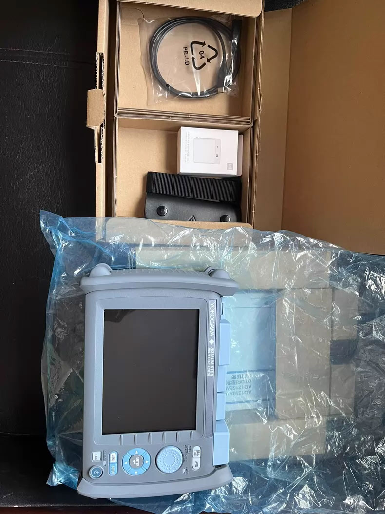 Brand Original Yokogawa AQ1000 - đánh giá và giá Optical Time Domain Reflectometer Otdr 1310 1550Nm